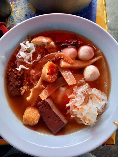 ร้านวัดดวง-ก๋วยเตี๋ยวต้มยำ สี่แยกถนนตก ร้านวัดดวง-ก๋วยเตี๋ยวต้มยำ สี่แยกถนนตก