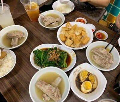 บ๊ะกุ้ดเต๋กระดูกหมู
