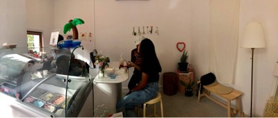 นี่คือขนาดจริงของร้านมีแค่นี้คะ