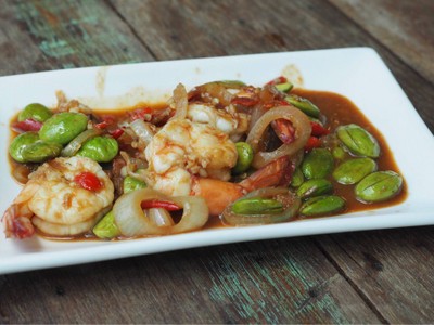 ผัดสะตอกุ้งสด