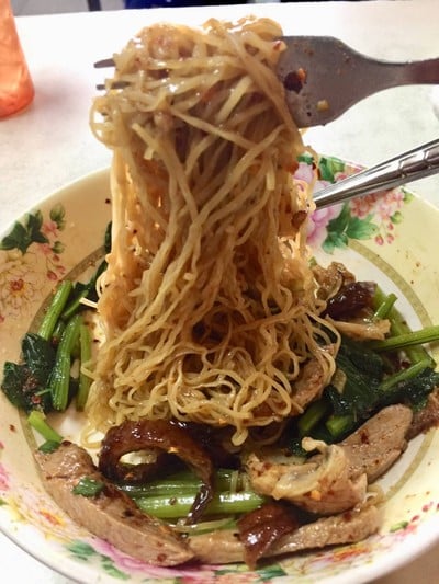 บะหมี่หน้าเป็ดย่าง