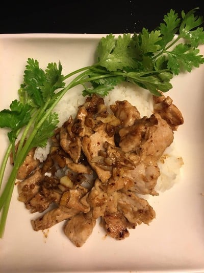 วิธีทำ ข้าวหมูผัดพริกป่น วิธีทำ ข้าวหมูผัดพริกป่น