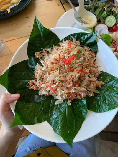 ยำส้มโอ