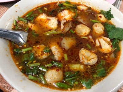 ต้มยำปลา, กุ้ง, หมึก(น้ำข้น)