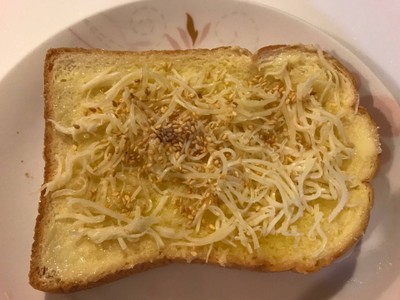 วิธีทำ Overloaded Garlic Cheese Bread วิธีทำ Overloaded Garlic Cheese Bread
