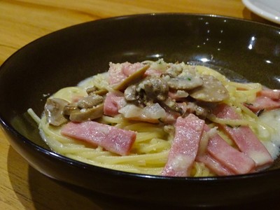 สปาเก็ตตี้คาโบนาร่าเบคอน
