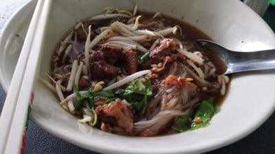 อาหาร หรือ เครื่องดื่ม