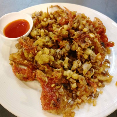 ปูนิ่มทอดกระเทียม