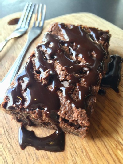 CHOCOLATE LAVA CAKE