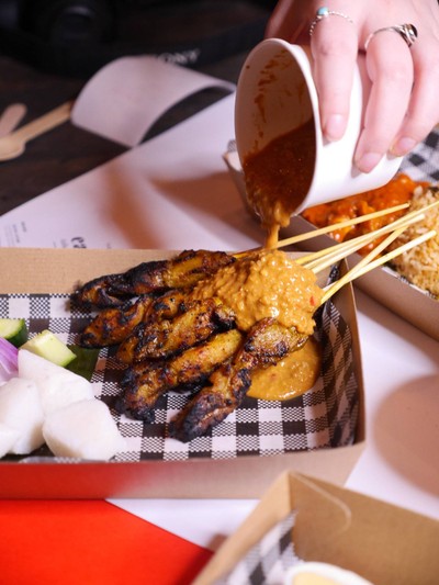 Chicken Satay ($14.9AUD ~310฿)