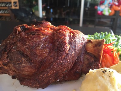 ขาหมูรมควัน