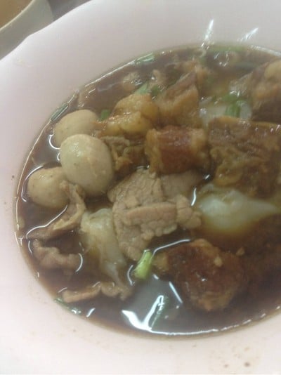 เส้นใหญ่เนื้อรวม