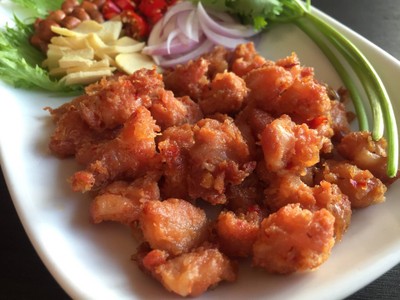 แหนมเอ็นข้อไก่