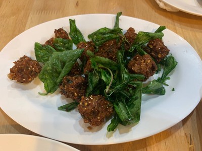 ลาบหมูทอด