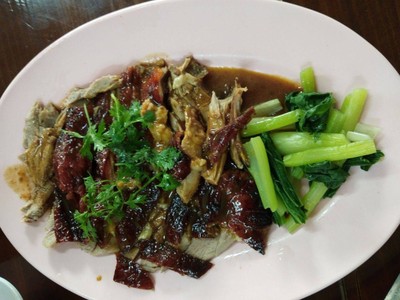 เป็ดย่าง
