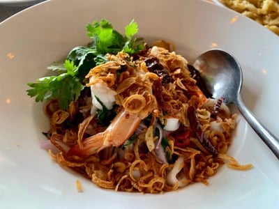 Humming Birds Kitchen & Garden