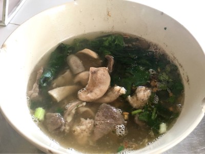 ต้มเลือดหมู