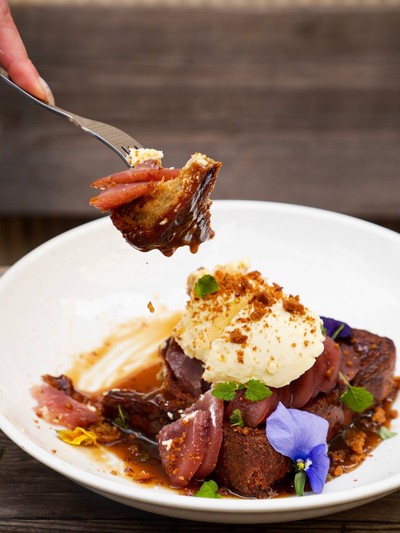 Everything’s Gone Pear Shaped ($18.5AUD ~390฿)