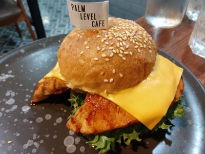 อาหาร หรือ เครื่องดื่ม