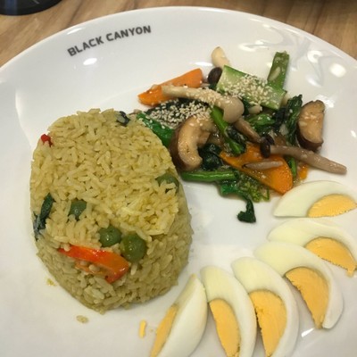 ข้าวผัดเขียวหวานมังสวิรัติ