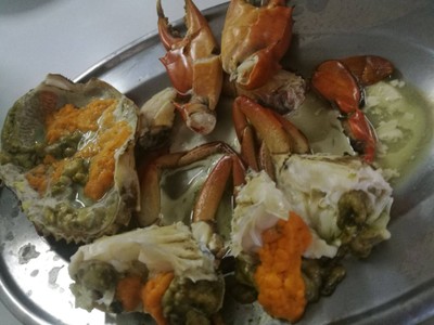 ปูเนื้อนึ่ง