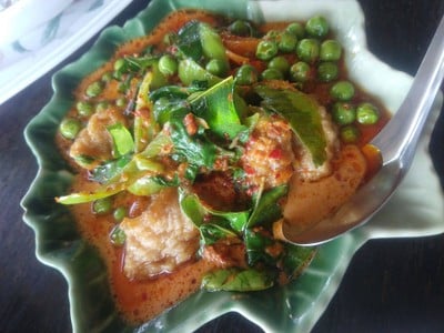 ผัดฉ่าปลากราย