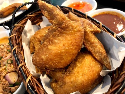 ปีกไก่ทอด