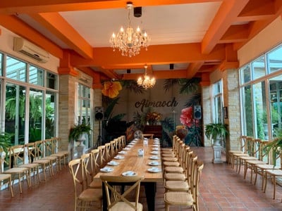 บรรยากาศ เอมโอช by The Story