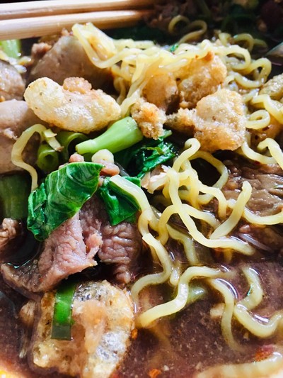 บะหมี่เนื้อน้ำตก
