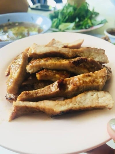 พวงนมย่าง