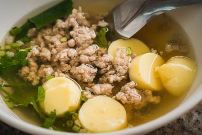 เมนูของร้าน เลือดหมูคุณศรี พัทยากลาง