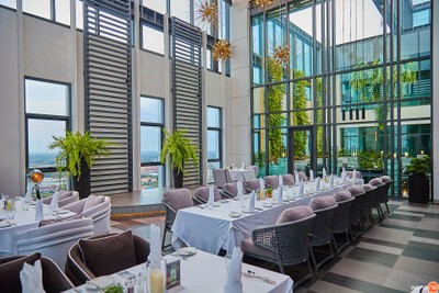 The Grill Room โรงแรมแคนทารี่ โคราช