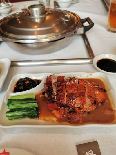 อาหาร หรือ เครื่องดื่ม