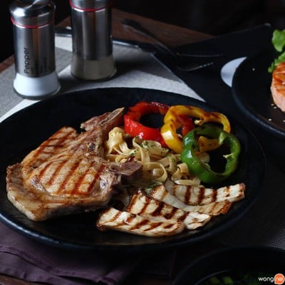 ZZ (ซีซี) Italian-Thai Fusion The Street รัชดา