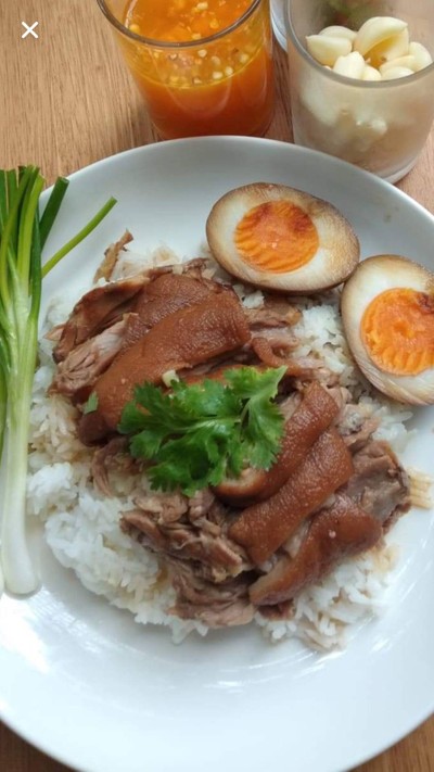 ข้าวขาหมู