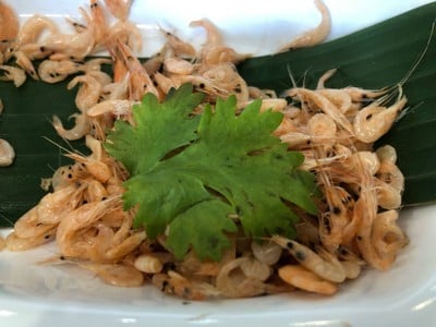 กุ้งฝอยอบเกลือ
