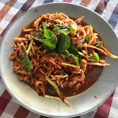 แพอาหารคุณอี๊ด (Phae Ahan Khun It Restaurant) แพอาหารคุณอี๊ด (Phae Ahan Khun It Restaurant)