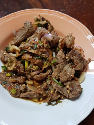 อาหาร หรือ เครื่องดื่ม