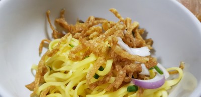 ข้าวซอยไก่