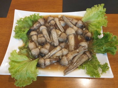 เห็ดโคนผัดน้ำมันหอย