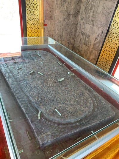 วัดเขาดีสลัก