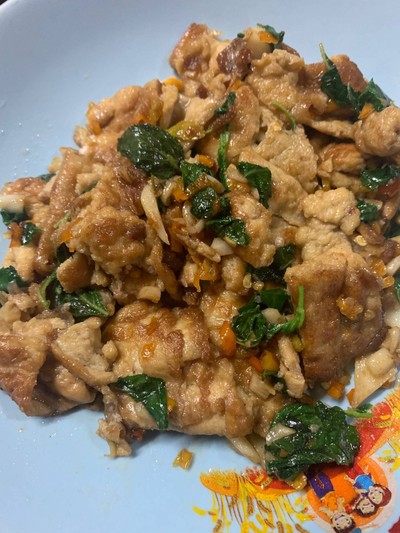 กระเพราไข่เจียว กระเพราไข่เจียว