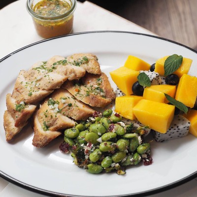 Mango Blueberry Dragon Fruit Salad + Chicken
