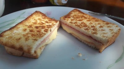 เเฮมชีสโทส