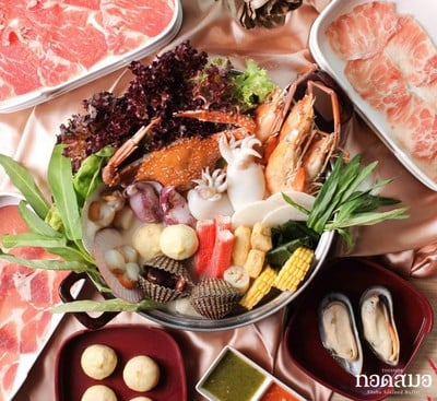 เมนูของร้าน เตี๋ยวไก่ต๊อก พุทธมณฑลสาย 1