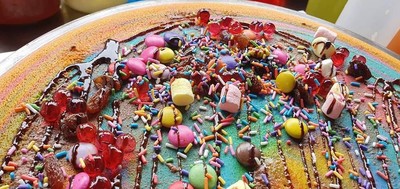 อาหาร หรือ เครื่องดื่ม