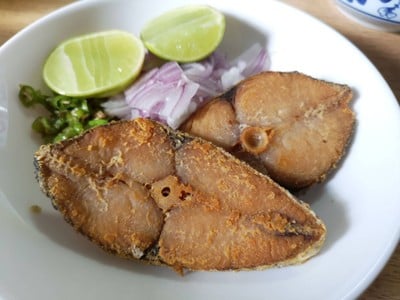 ปลาอินทรีย์เค็มทรงเครื่อง