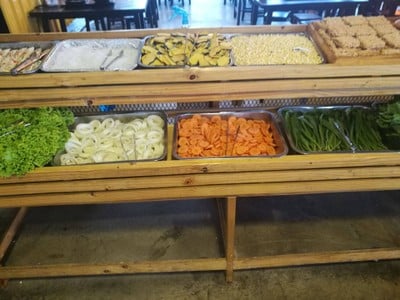 อาหาร หรือ เครื่องดื่ม