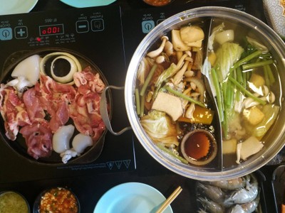 อาหาร หรือ เครื่องดื่ม