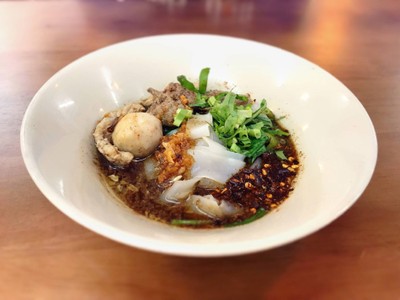 เมนูของร้าน ก๋วยเตี๋ยวเรือเมืองทอง C5 เมืองทองธานี